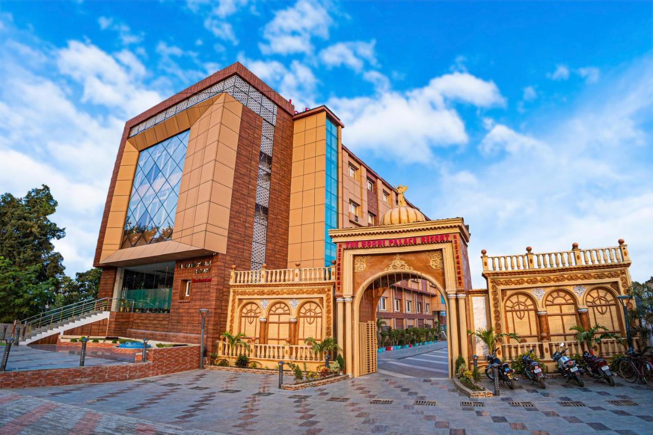 The Bodhi Palace Resort Zewnętrze zdjęcie